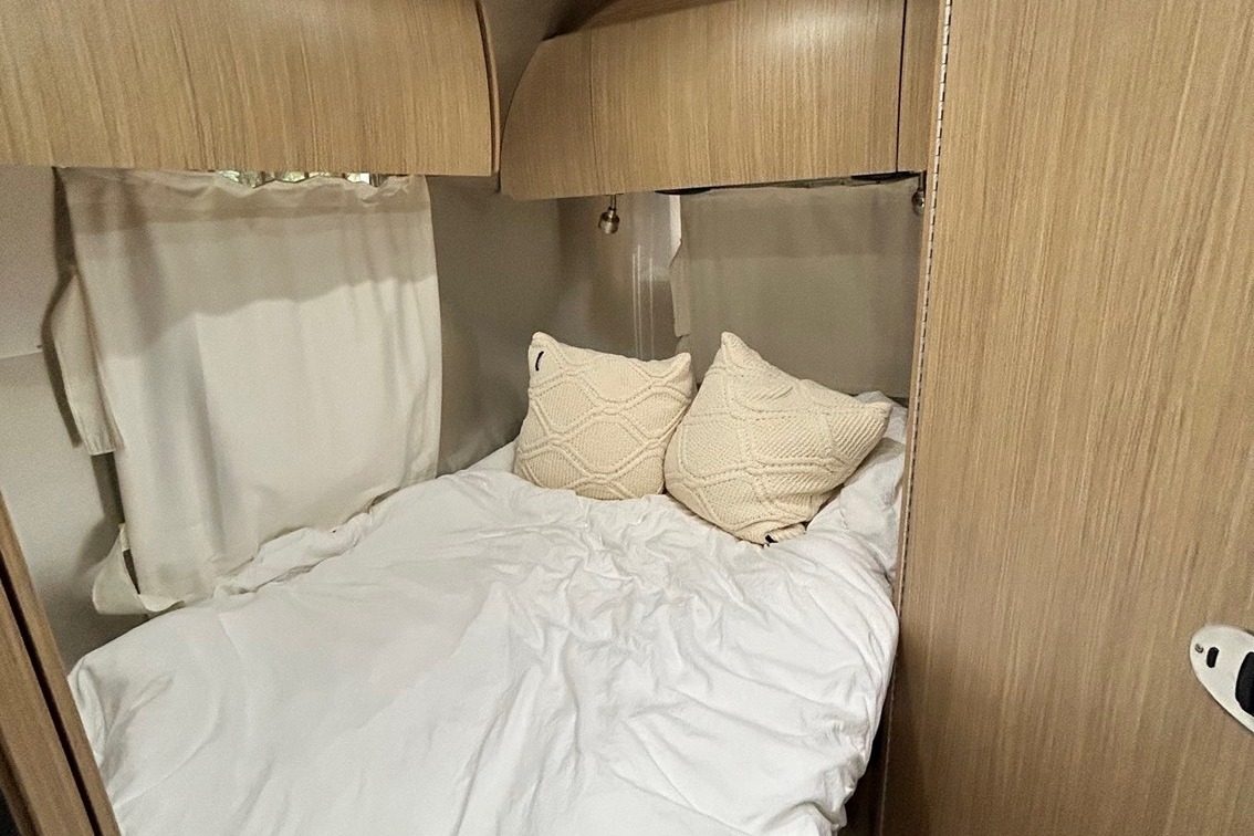 Magnolia 1 Airstream 19ft Flying Cloud **FULLY LOADED**