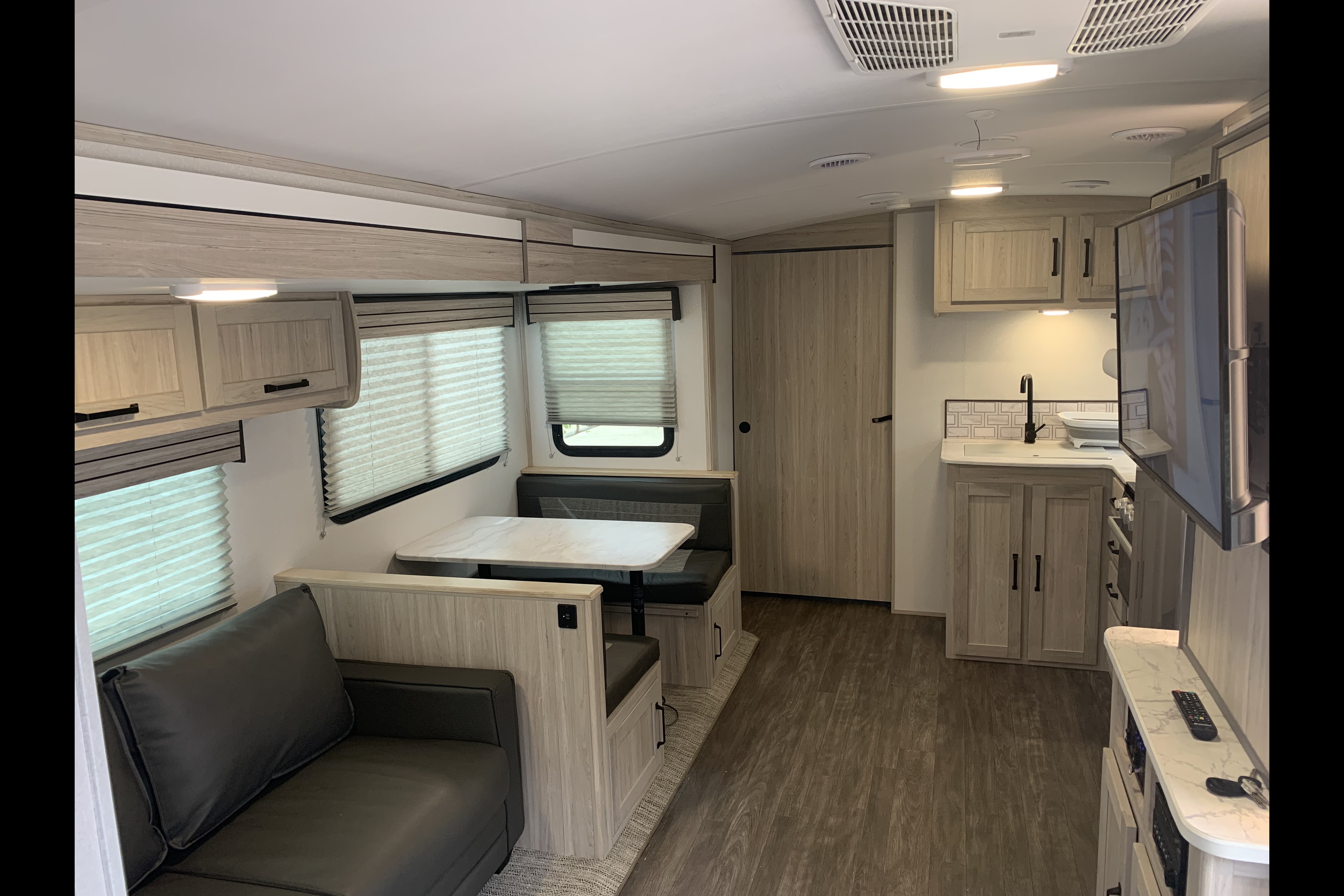 Shadow Cruiser Travel Trailer