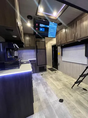 Michael's Genesis RV Vortex Travel Trailer