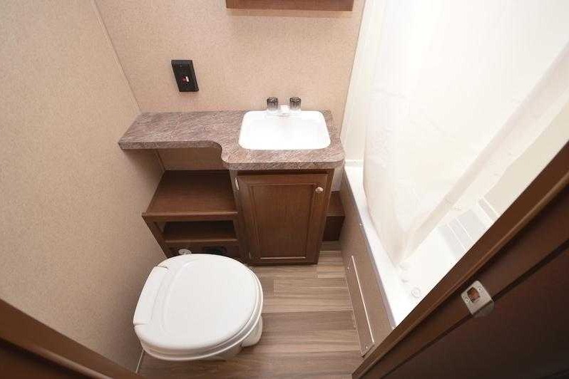 Oasis 310K Travel Trailer