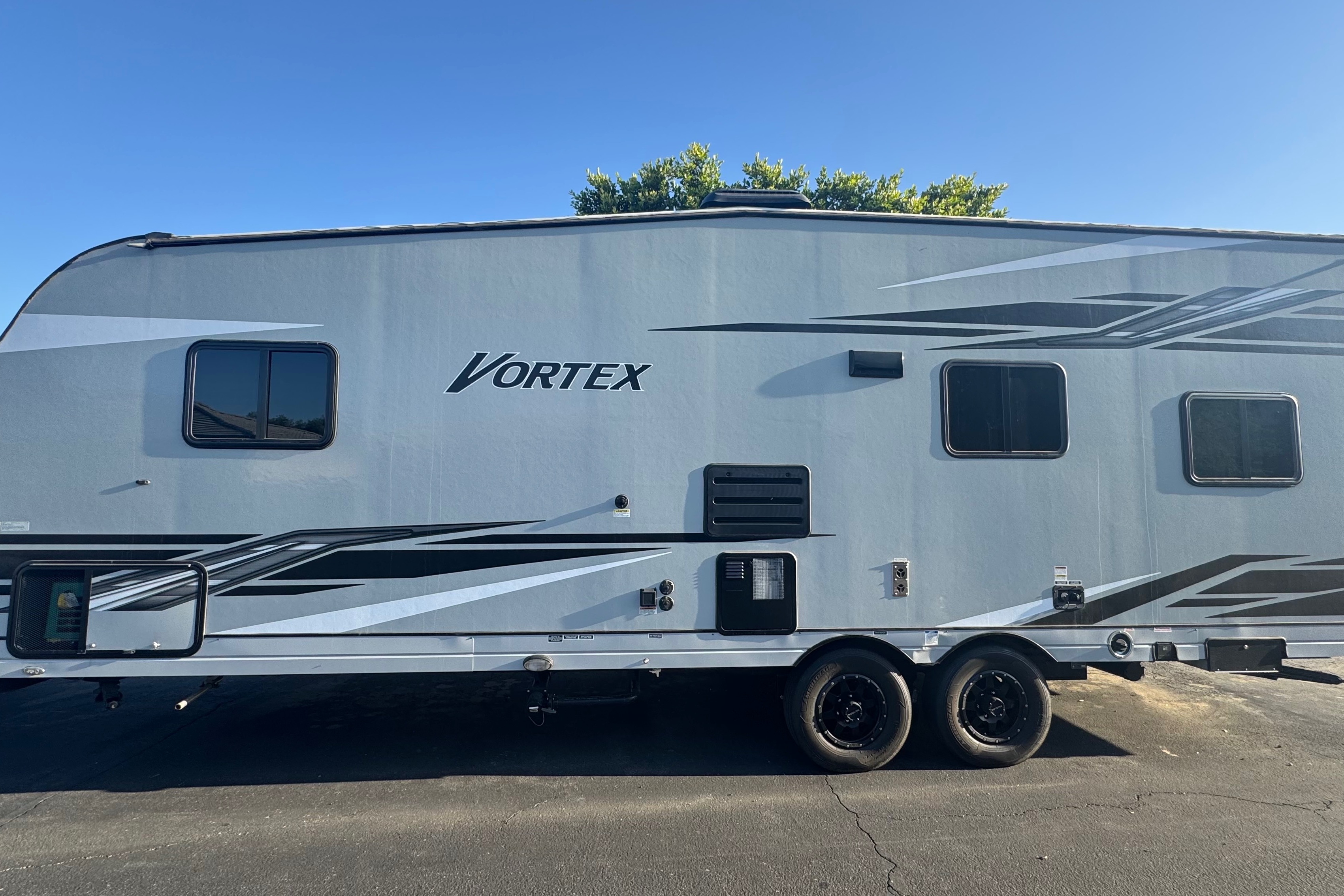 Coachchillin RV Rentals LLC