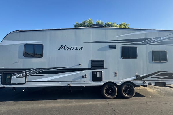 Coachchillin RV Rentals LLC