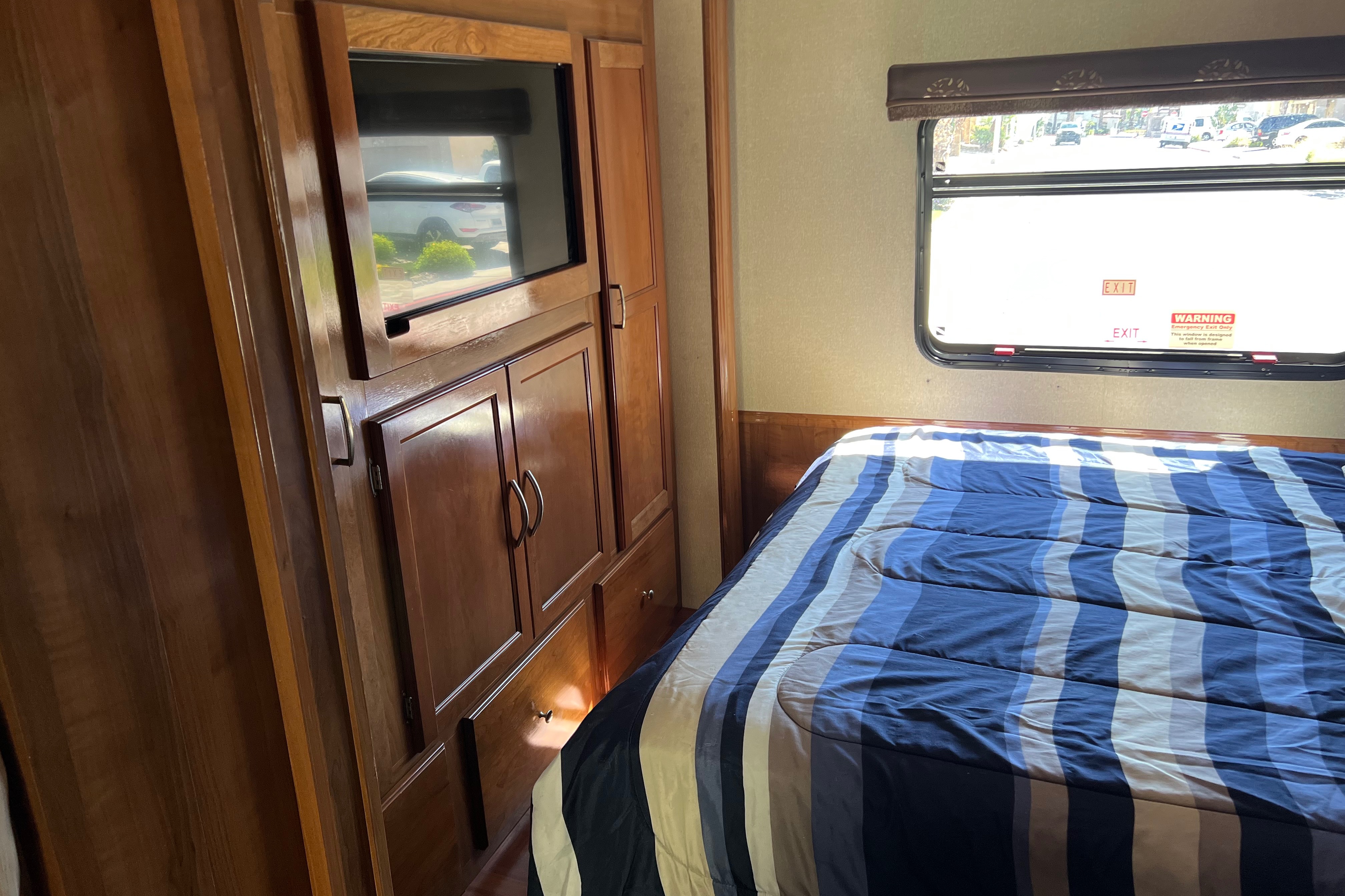 Yasmin & Mike’s Coachmen Pursuit 2019 Class A,*UNLIMITED MILES*restrictions may apply please inquiry