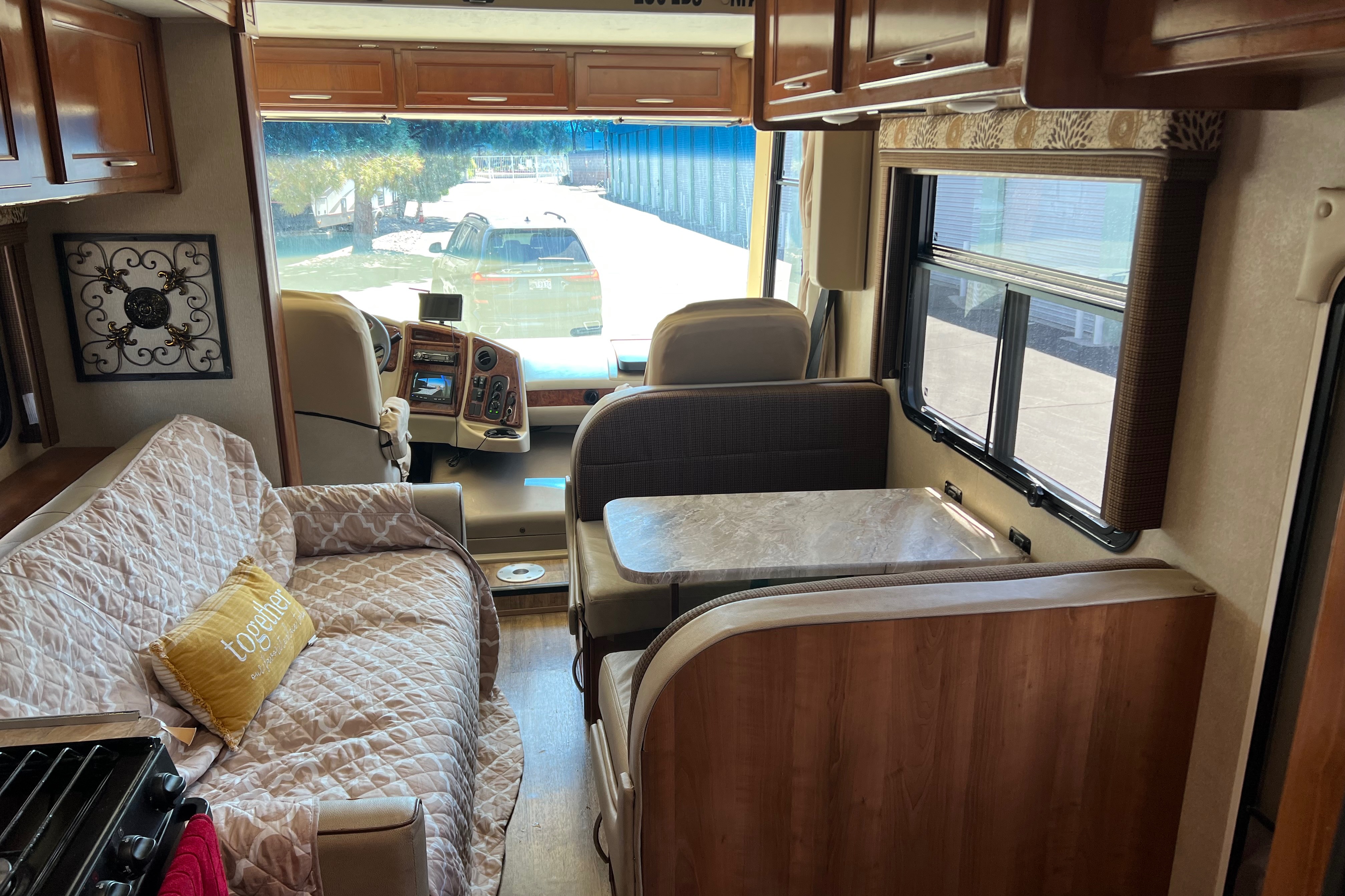Yasmin & Mike’s Coachmen Pursuit 2019 Class A,*UNLIMITED MILES*restrictions may apply please inquiry