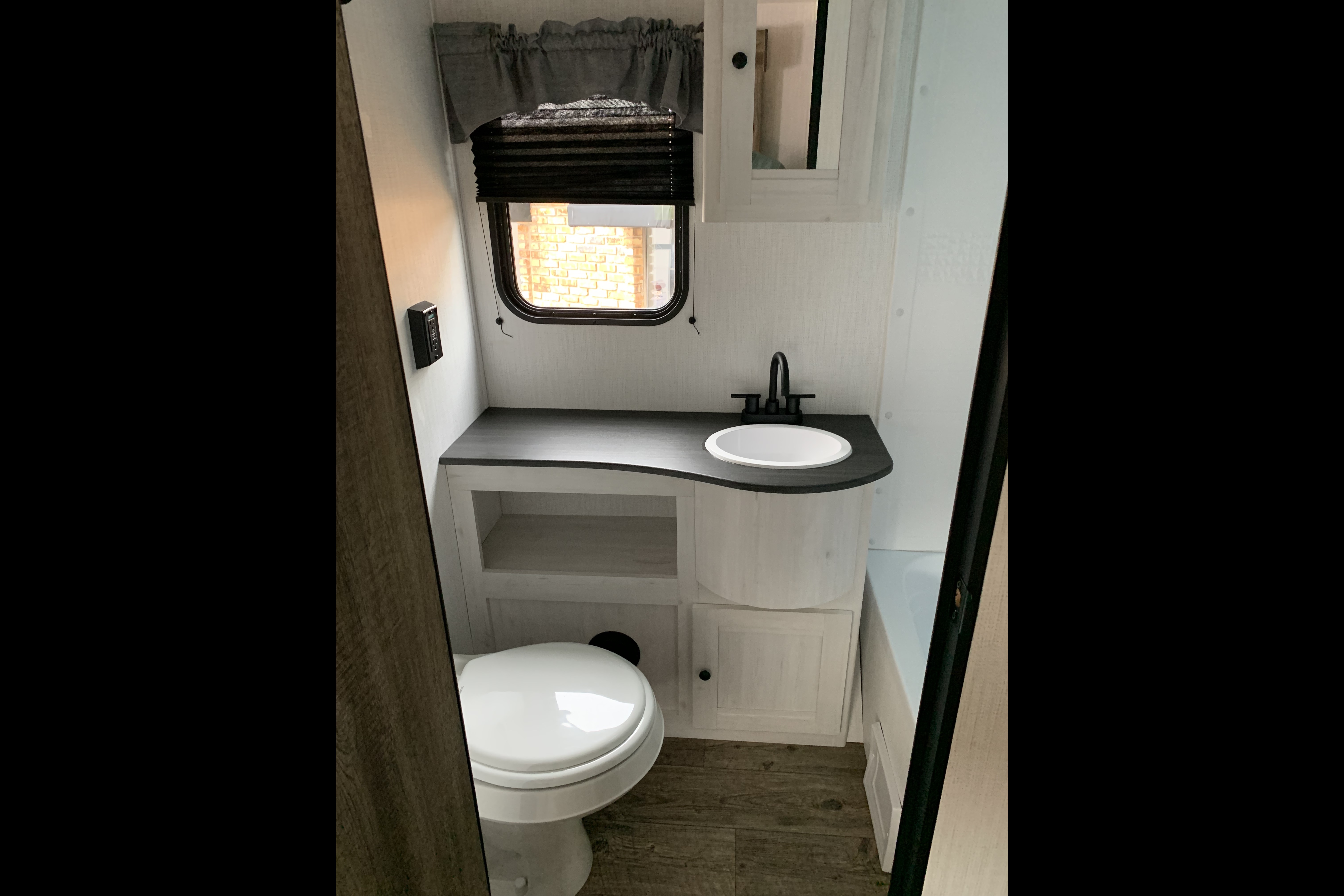 Brand New!!!!!!! Heartland Trail runner Travel Trailer