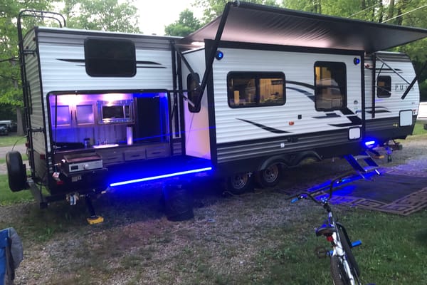 2021 Palomino Puma 32 BHKS Travel Trailer
