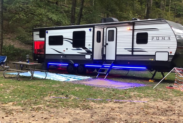 2021 Palomino Puma 32 BHKS Travel Trailer