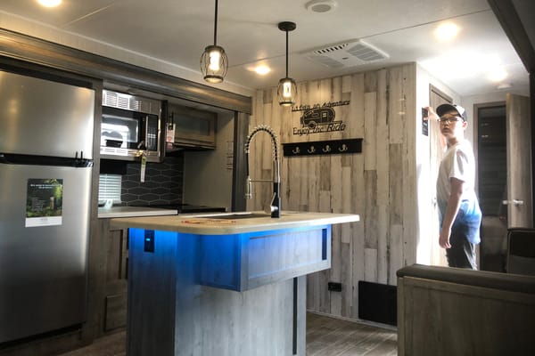 2021 Palomino Puma 32 BHKS Travel Trailer