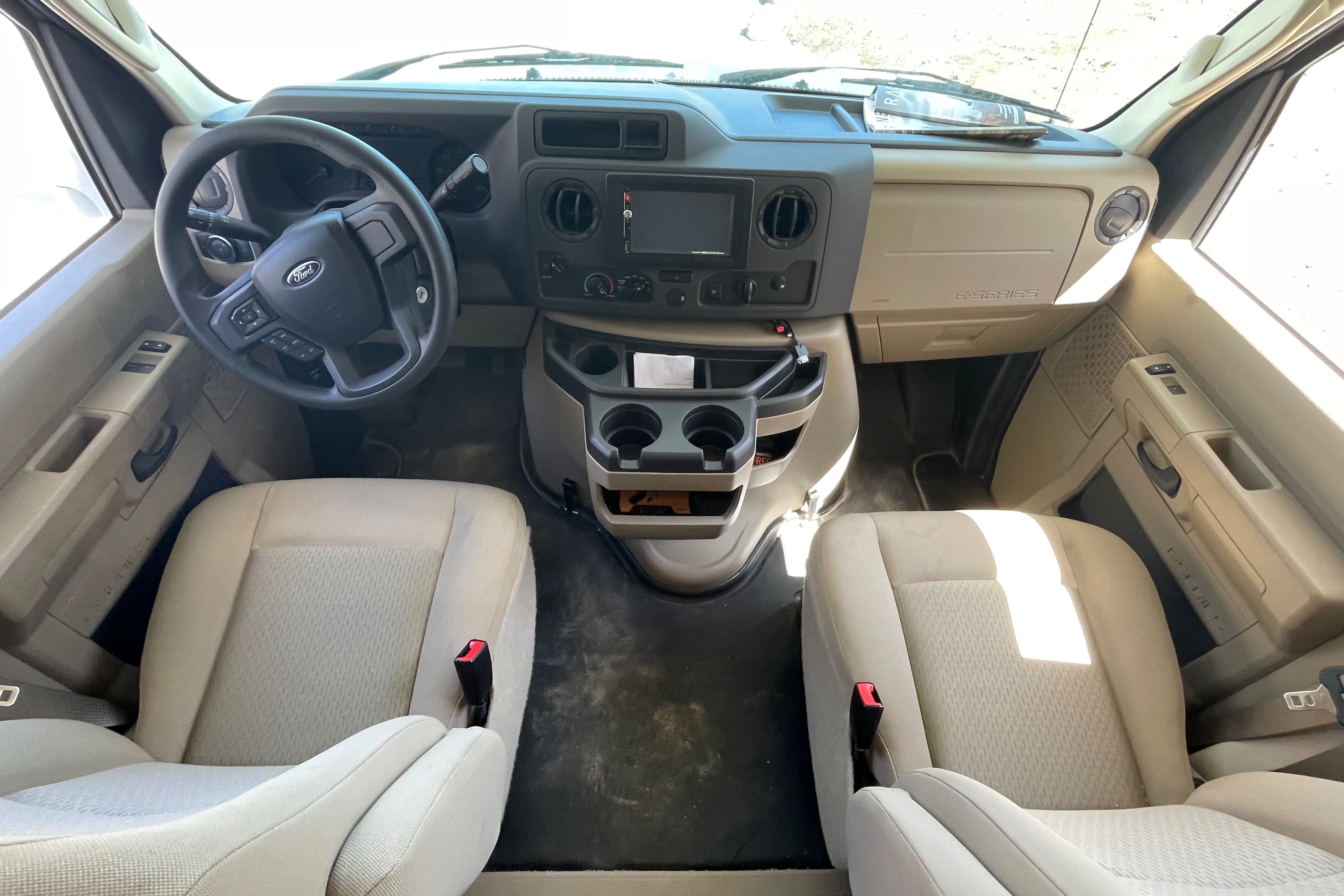 🚐 VR FAMILIAL 32 pieds Full autonome