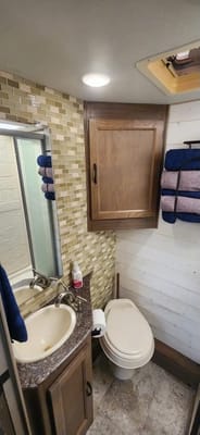32' Bunkhouse w/ WiFi - Your Home Away From Home
