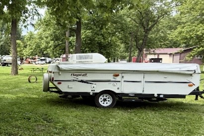 Carl the Camper - Flagstaff Forrest River Popup Trailer