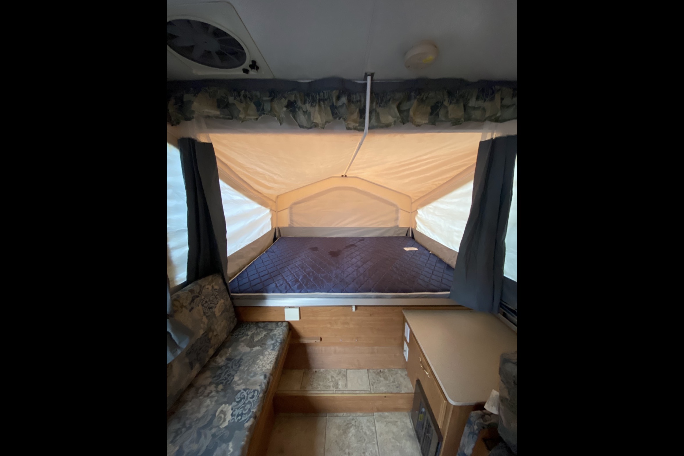 Carl the Camper - Flagstaff Forrest River Popup Trailer