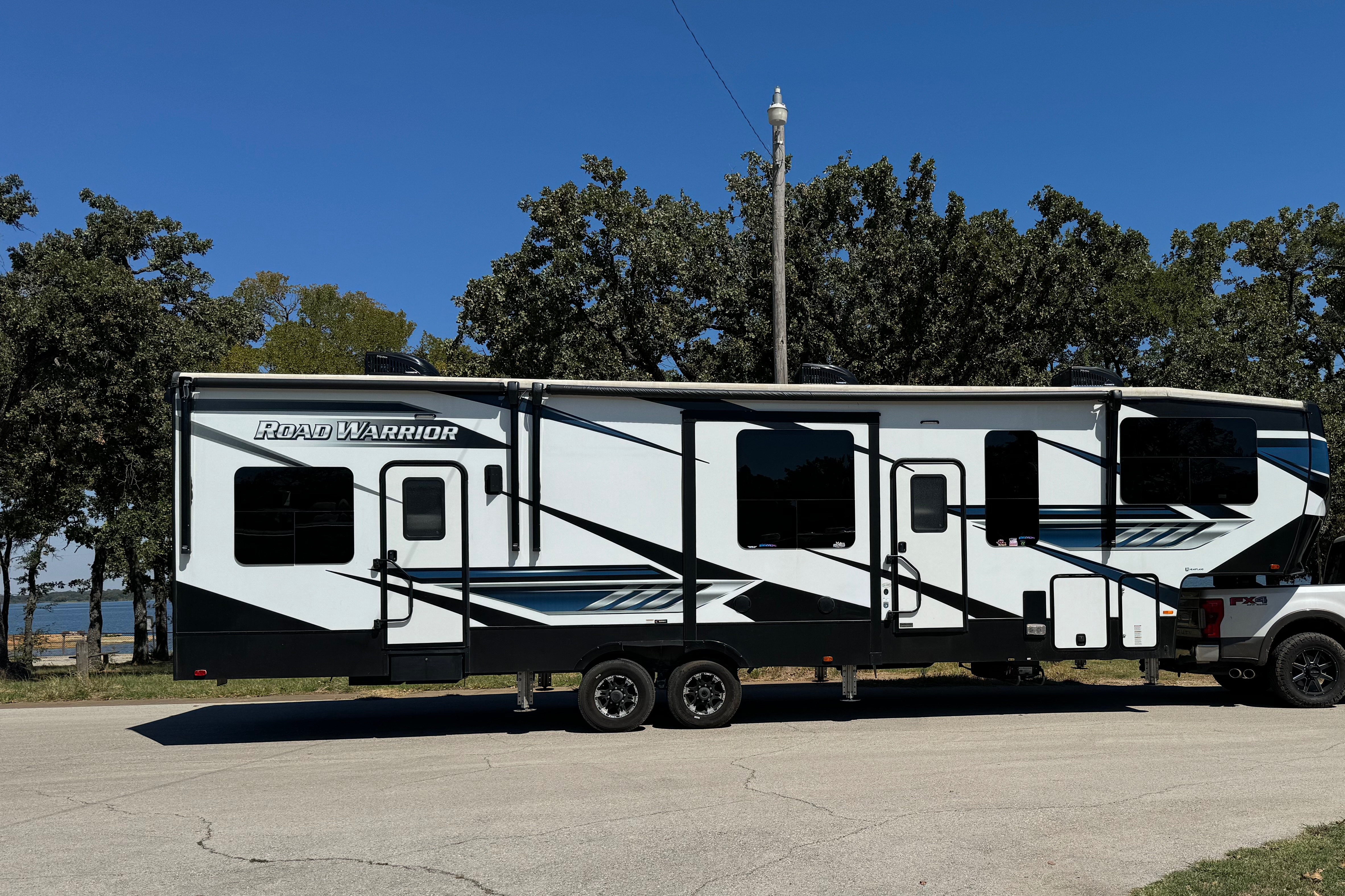 Sunflower RV Rentals Heartland Road Warrior Fifth Wheel