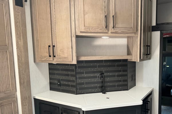 Sunflower RV Rentals Heartland Road Warrior Fifth Wheel