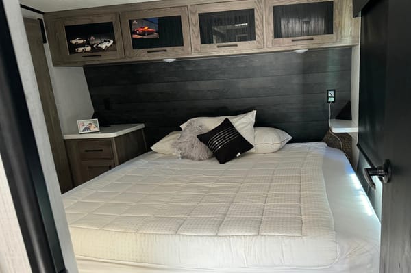 Sunflower RV Rentals Heartland Road Warrior Fifth Wheel