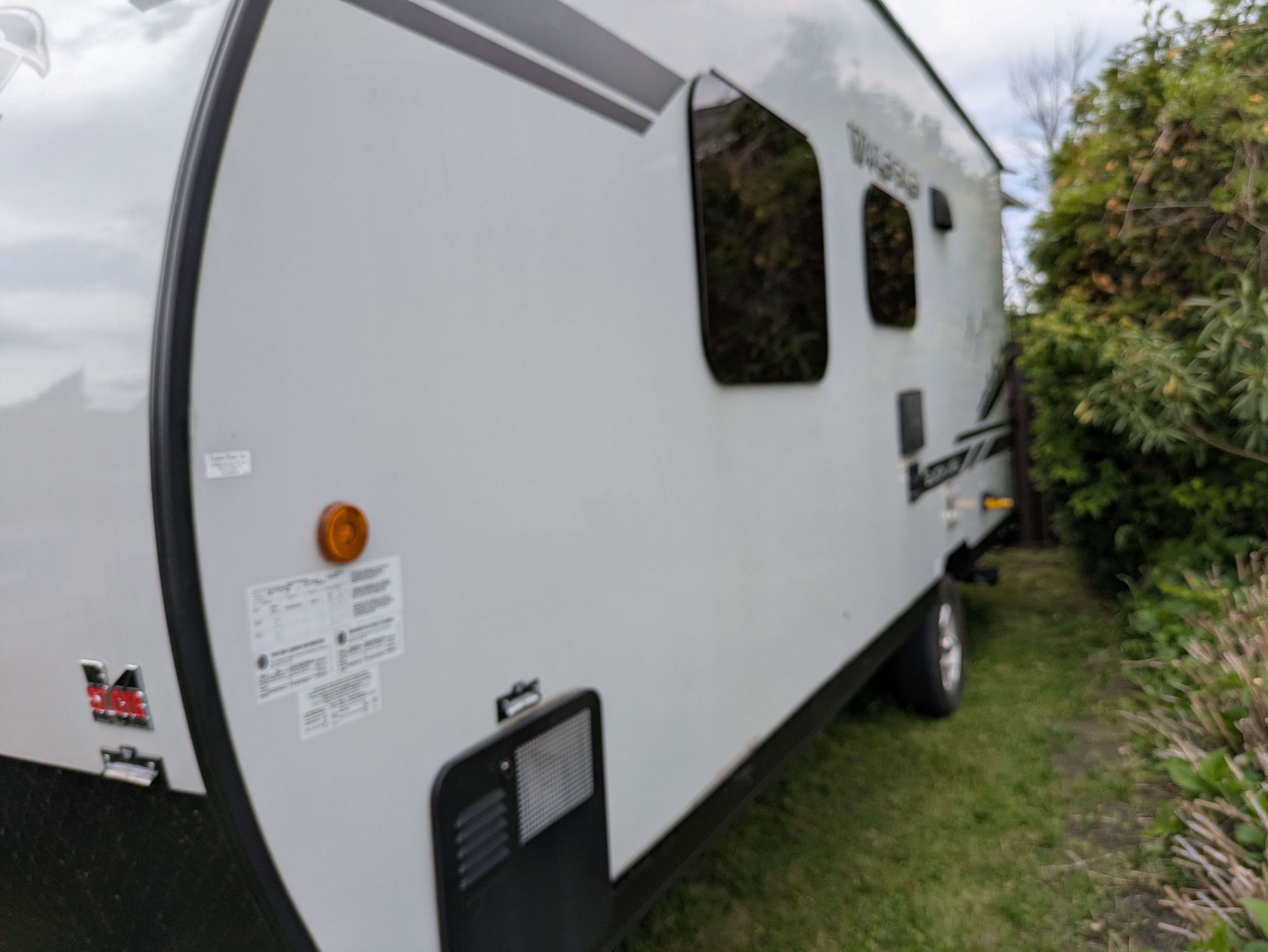 Wolf Pup 16FQBL - pour une escapade en couple.