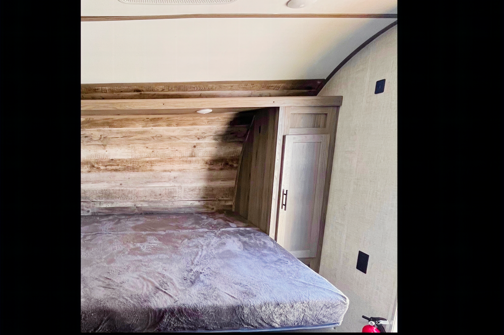 2022 Ameri-lite 197BH(Easy to Tow/Family Friendly Bunkhouse)