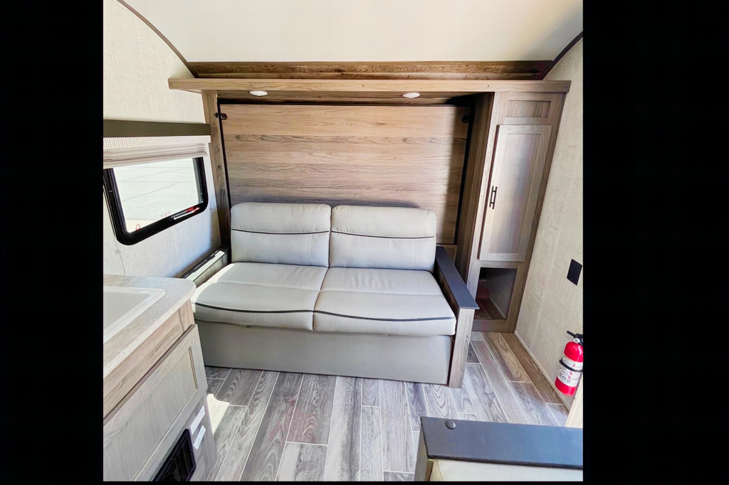 2022 Ameri-lite 197BH(Easy to Tow/Family Friendly Bunkhouse)