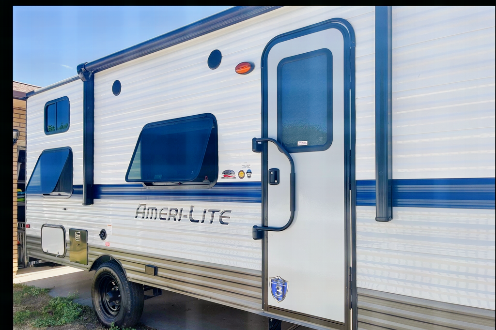 2022 Ameri-lite 197BH(Easy to Tow/Family Friendly Bunkhouse)