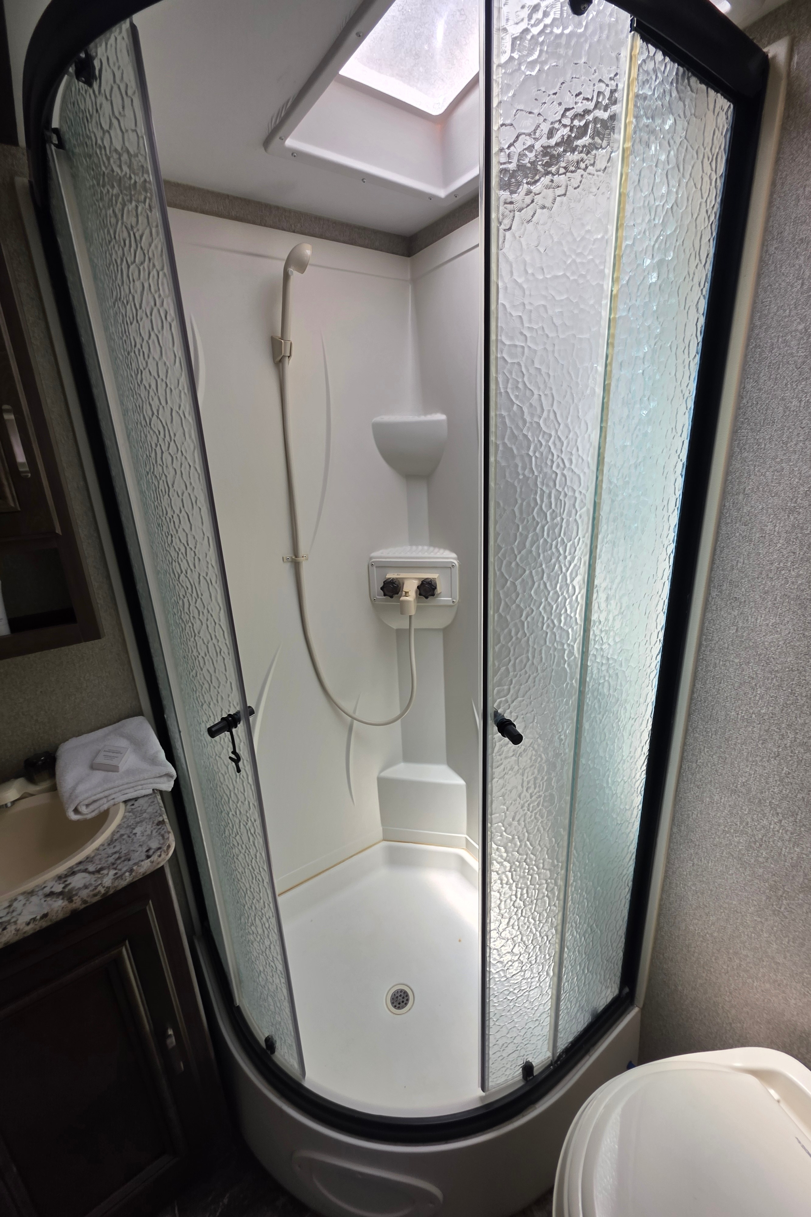 Matt's Keystone Passport 2520RL Travel Trailer