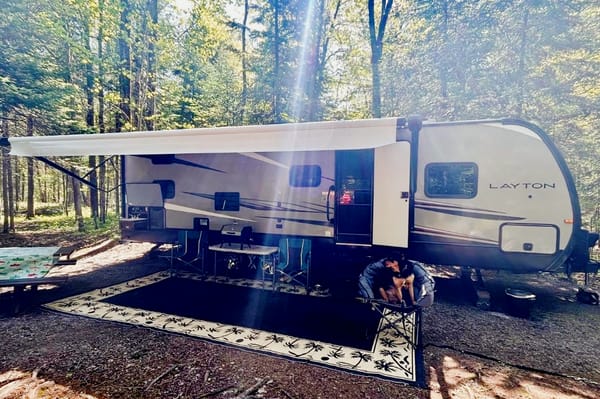 La Trotteuse Layton Y285B Roulotte