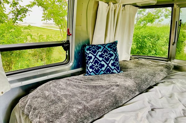 Airstream Glamping: Nomadic Bambi