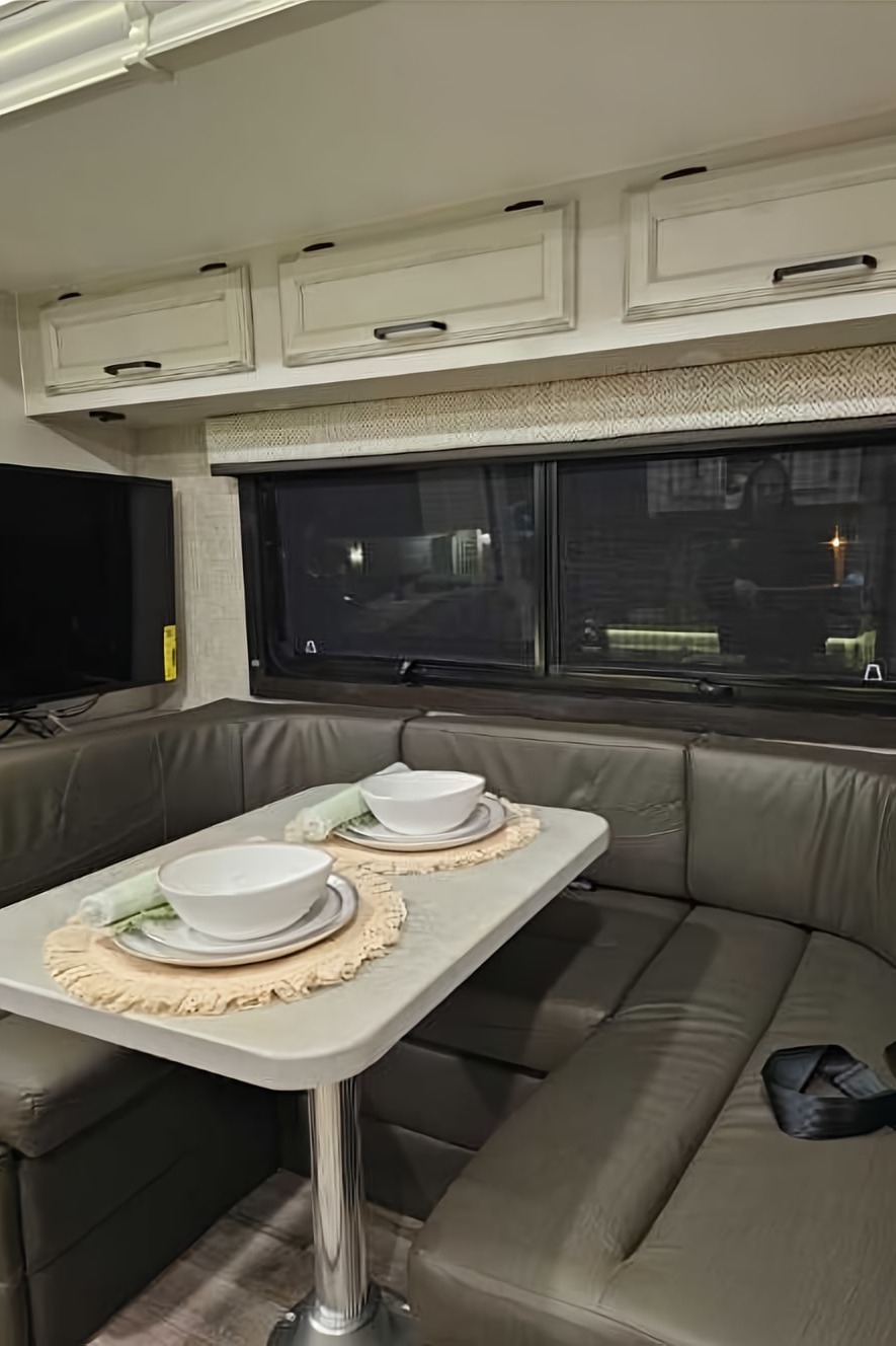 The No Drama Llama 2023 Jayco redhawk 24b