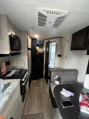 Gustavo's Jayco Jayco jay flight slx8 Travel Trailer