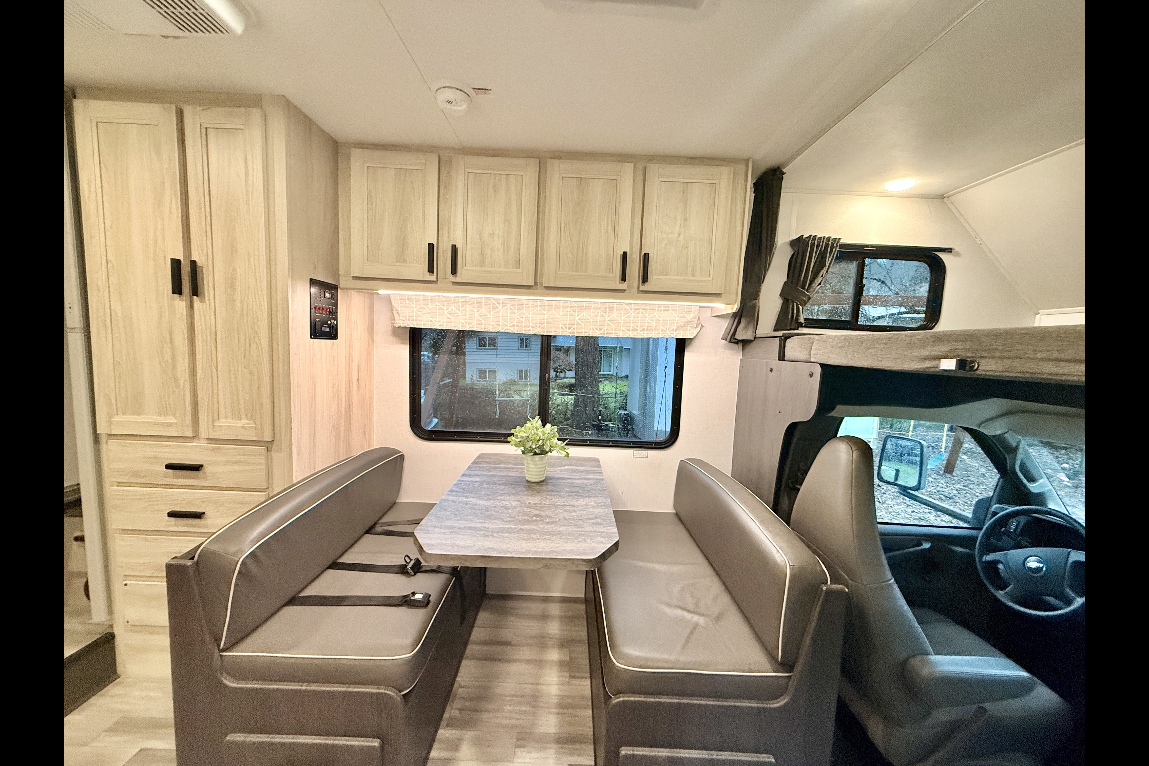2023 Forest River SUNSEEKER 2250(Bedroom slide) - Sleeps 5!