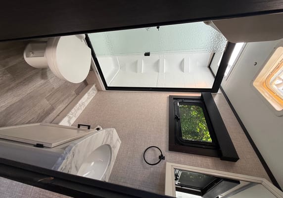 2023 JAYCO WHITE HAWK - Brand new a fully equipped