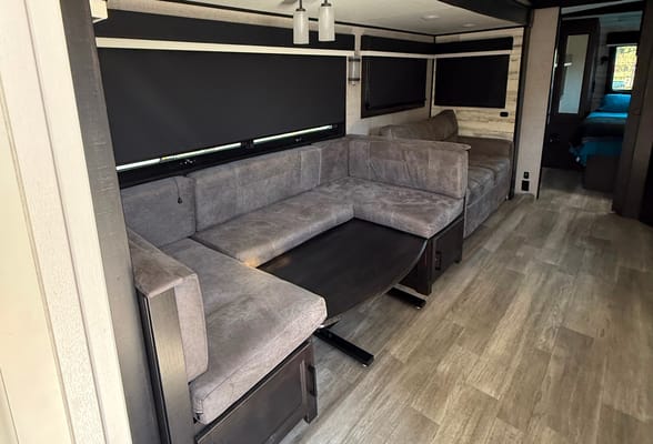 2023 JAYCO WHITE HAWK - Brand new a fully equipped