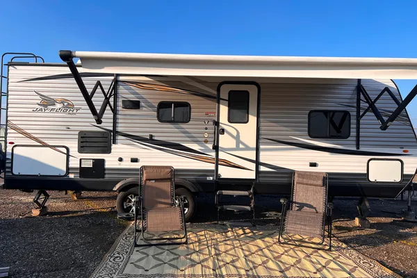 Julie's Jayco Jayflight Travel Trailer