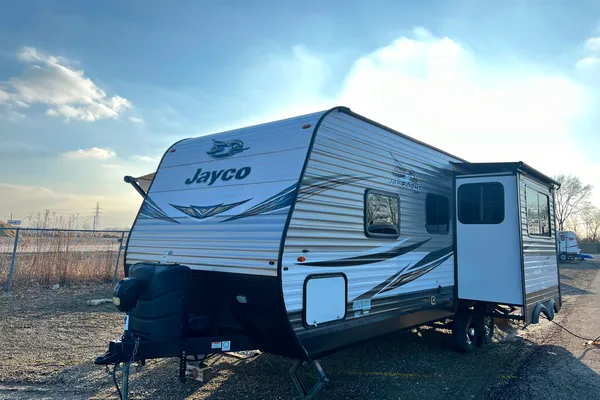 Julie's Jayco Jayflight Travel Trailer