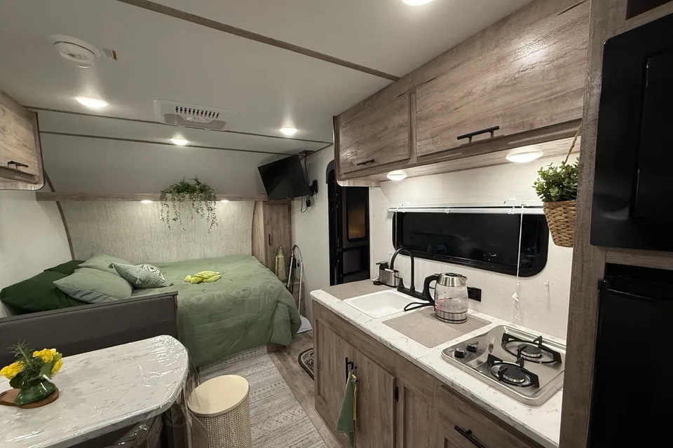 Grand River 17BHG Travel Trailer2026