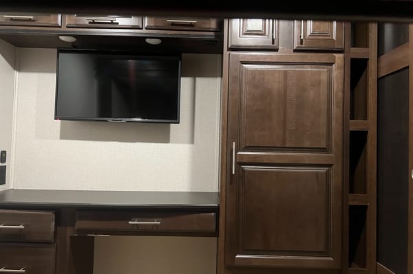 Sunflower RV Rentals Jayco Northpoint Fifth Wheel