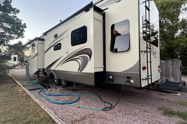Sunflower RV Rentals Jayco Northpoint Fifth Wheel