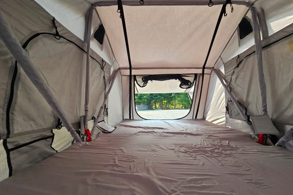 Bluebird - Hybrid Electric Truck Camper