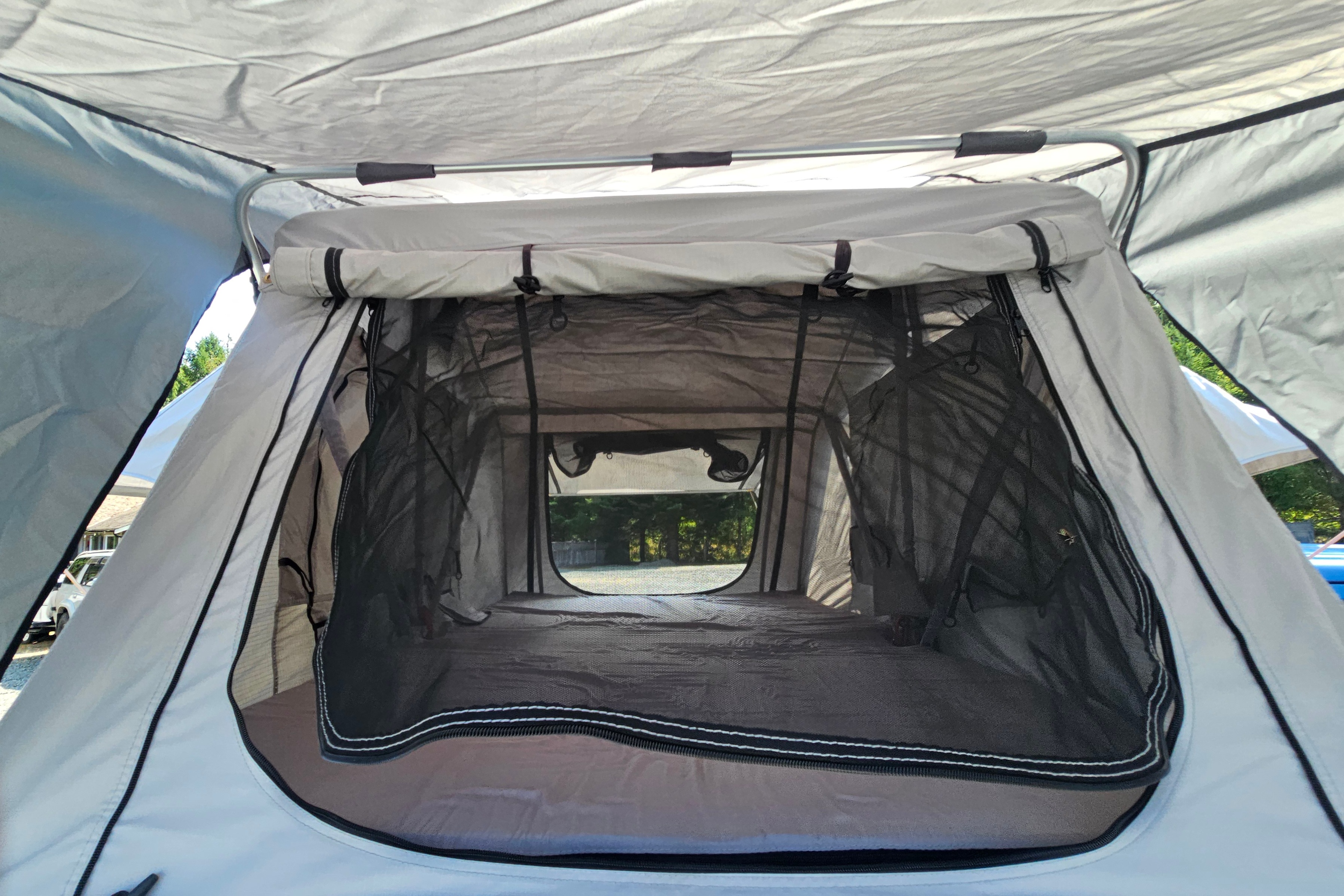 Bluebird - Hybrid Electric Truck Camper
