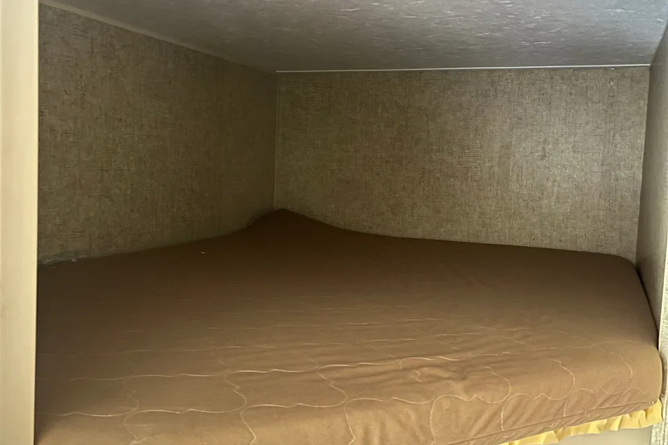 🇨🇦 Dan & Monique’s 24’ KZ Sportsmen Travel Trailer. Family Friendly!  Easy booking!