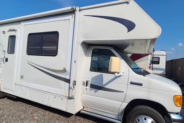 🔥Super fun road trip with 5 ⭐️Motor-home🔥