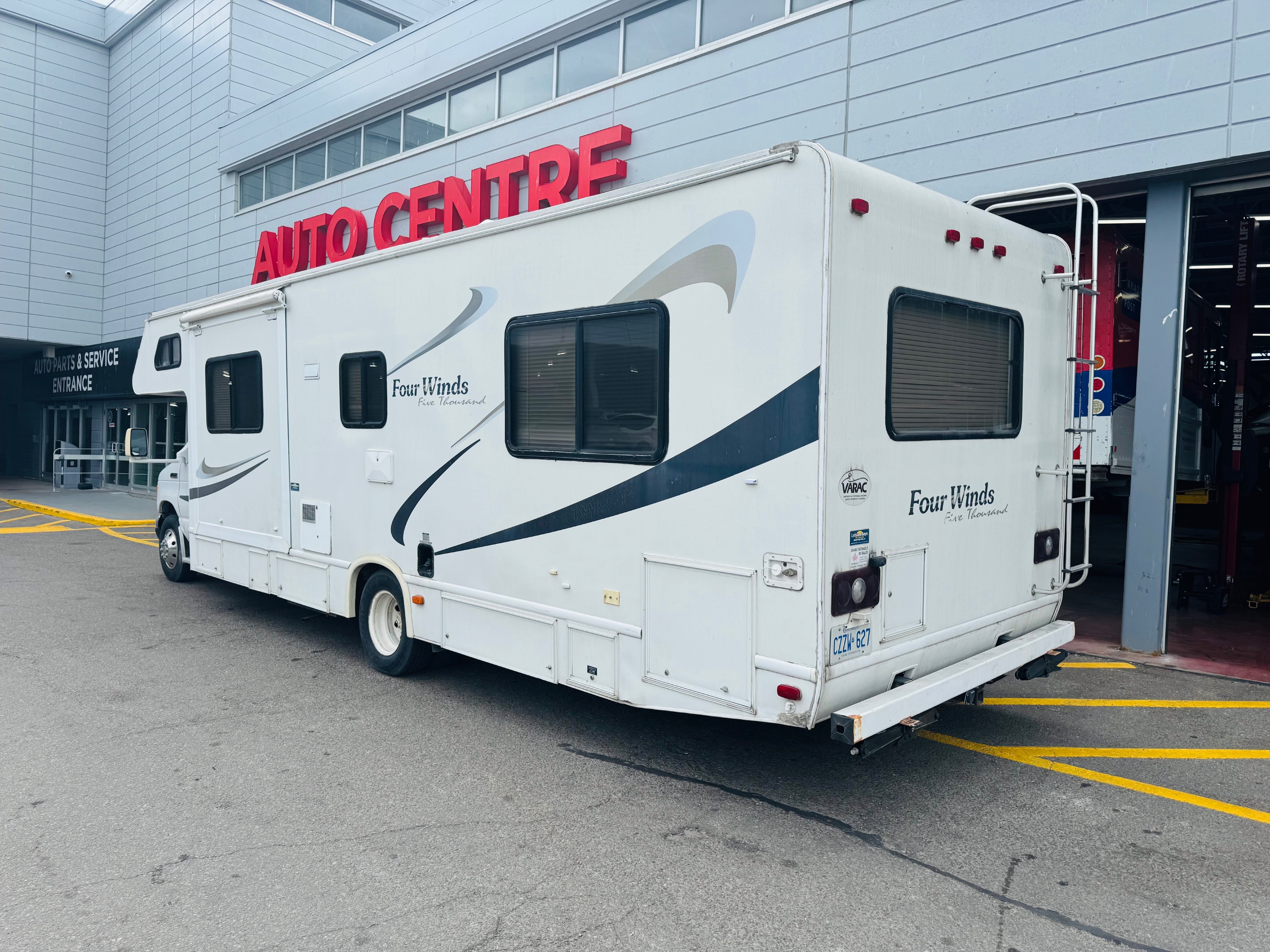 🔥Super fun road trip with 5 ⭐️Motor-home🔥