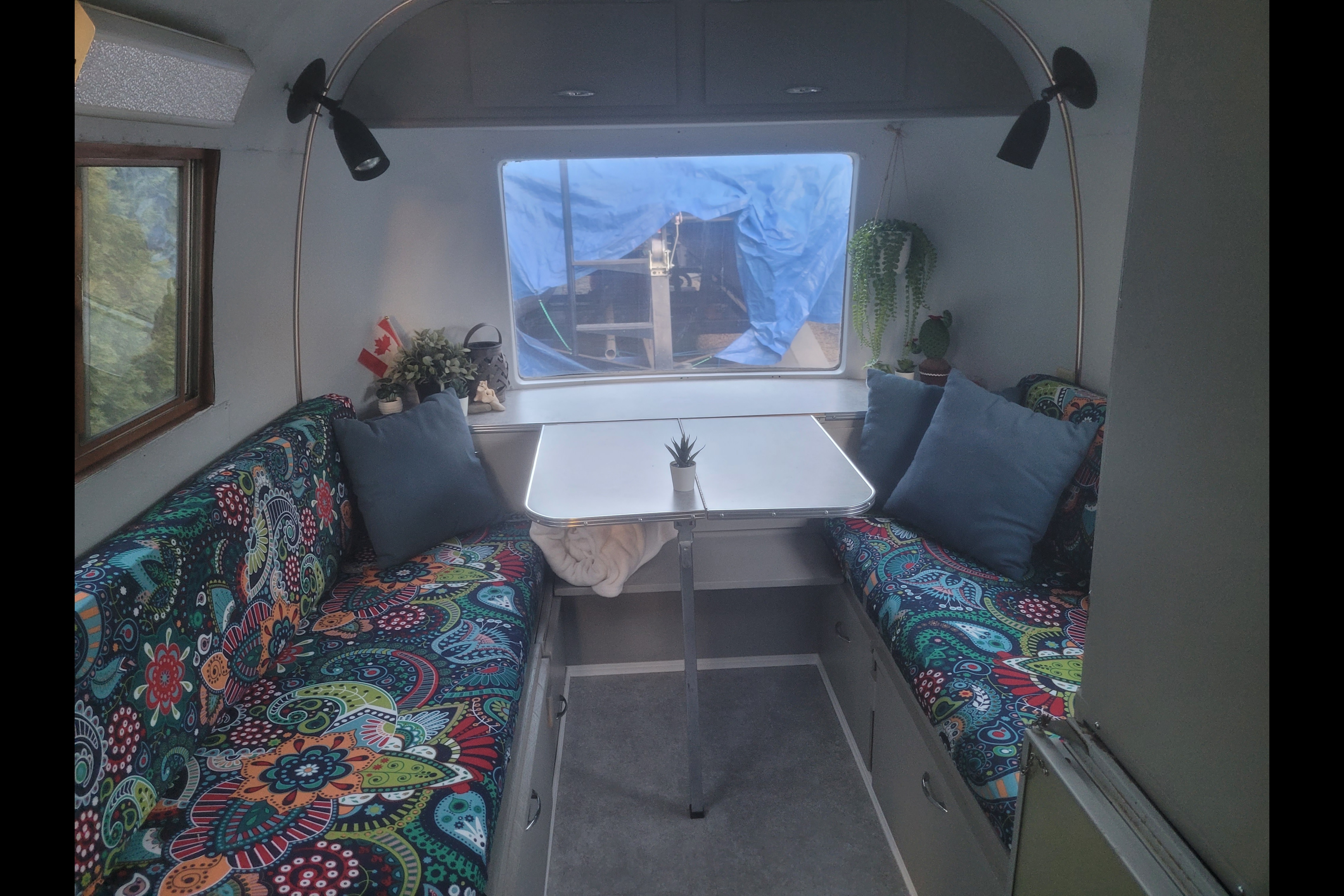 brett's Alumacoach 12ft Micro Trailer