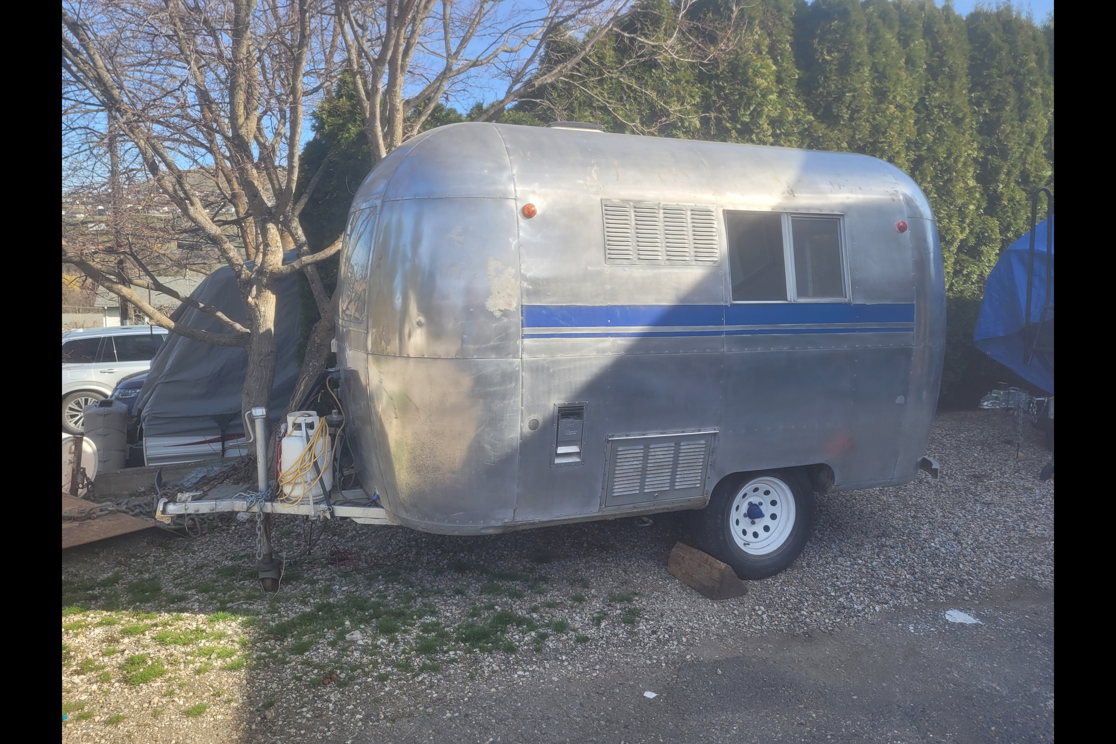 brett's Alumacoach 12ft Micro Trailer