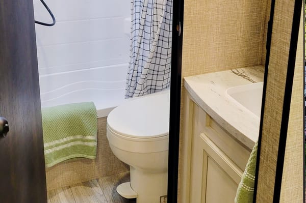 2023 Jayco Jay Flight Travel Trailer
