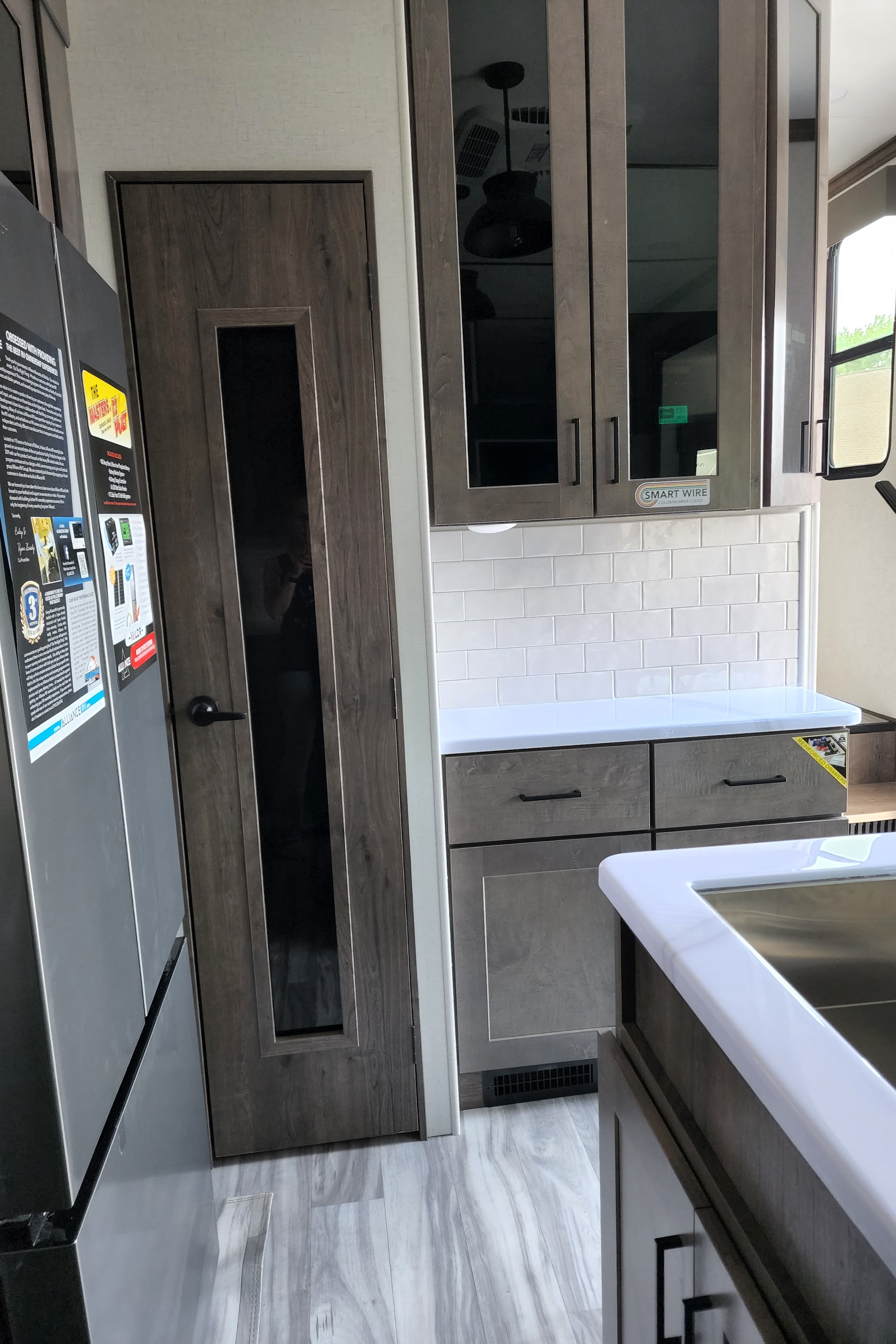 Wagg's Alliance RV 36V11 Toy Hauler