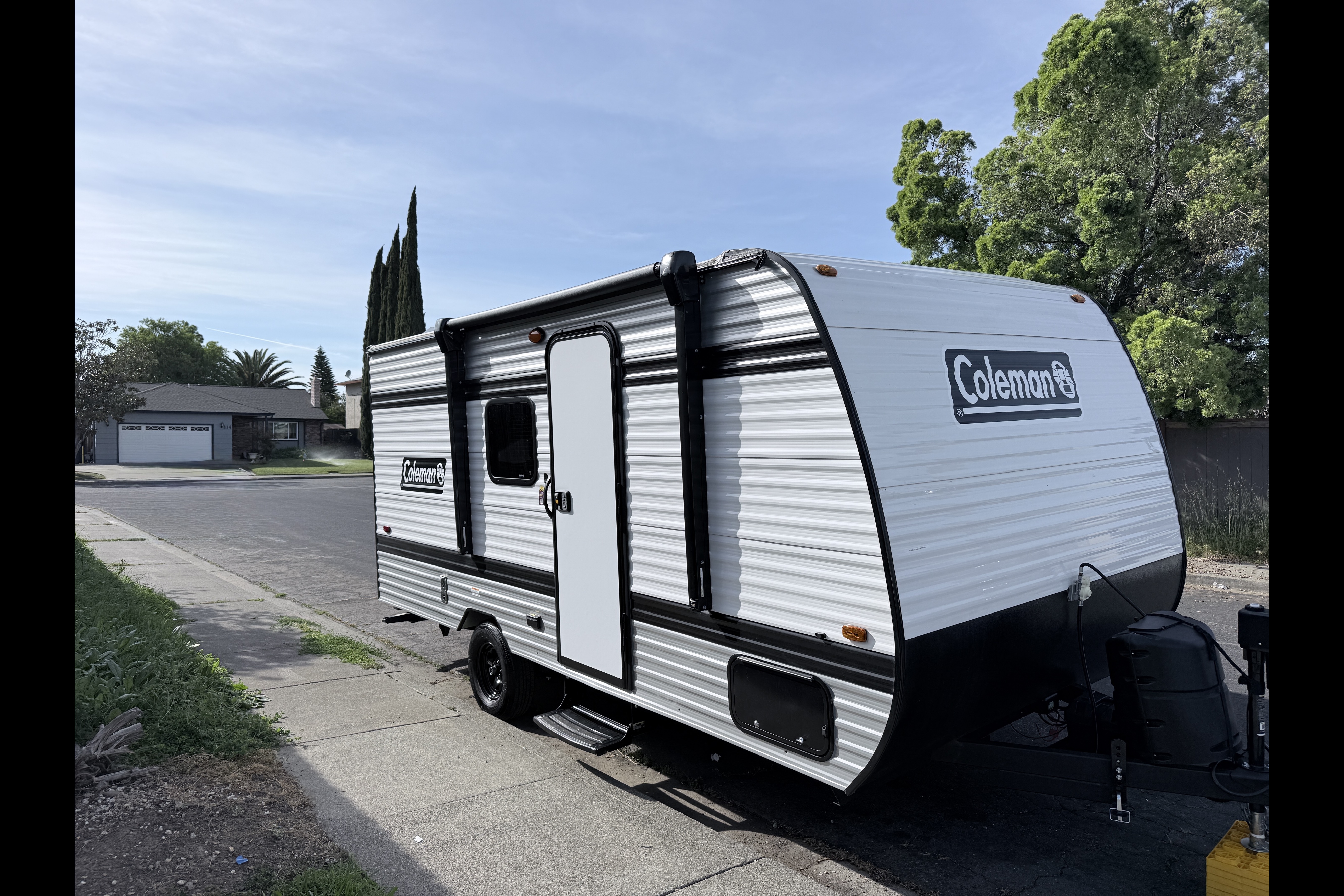Jay's Coleman 17B Travel Trailer