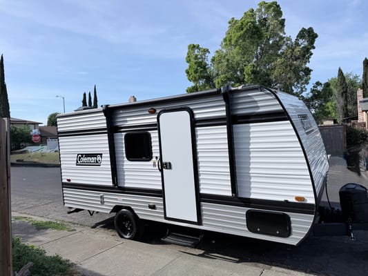 Jay's Coleman 17B Travel Trailer