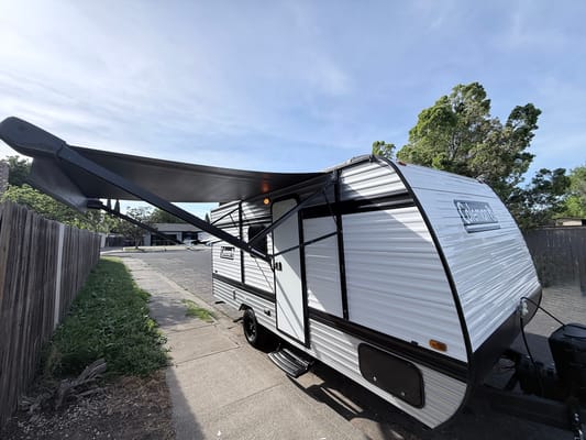 Jay's Coleman 17B Travel Trailer