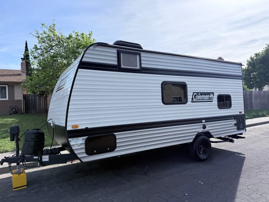 Jay's Coleman 17B Travel Trailer