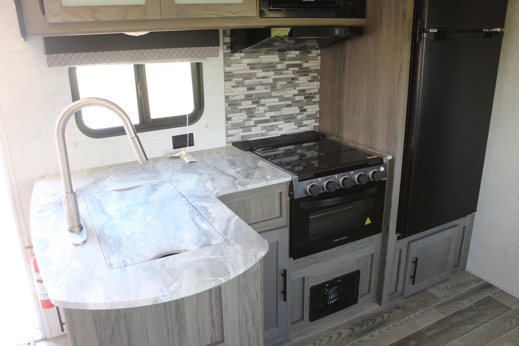 Jenny’s Gulf Stream Amerilite 279bh
